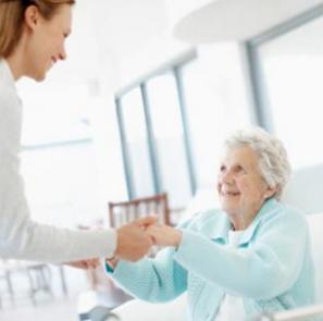 woman caring for elderly mother szexyn2